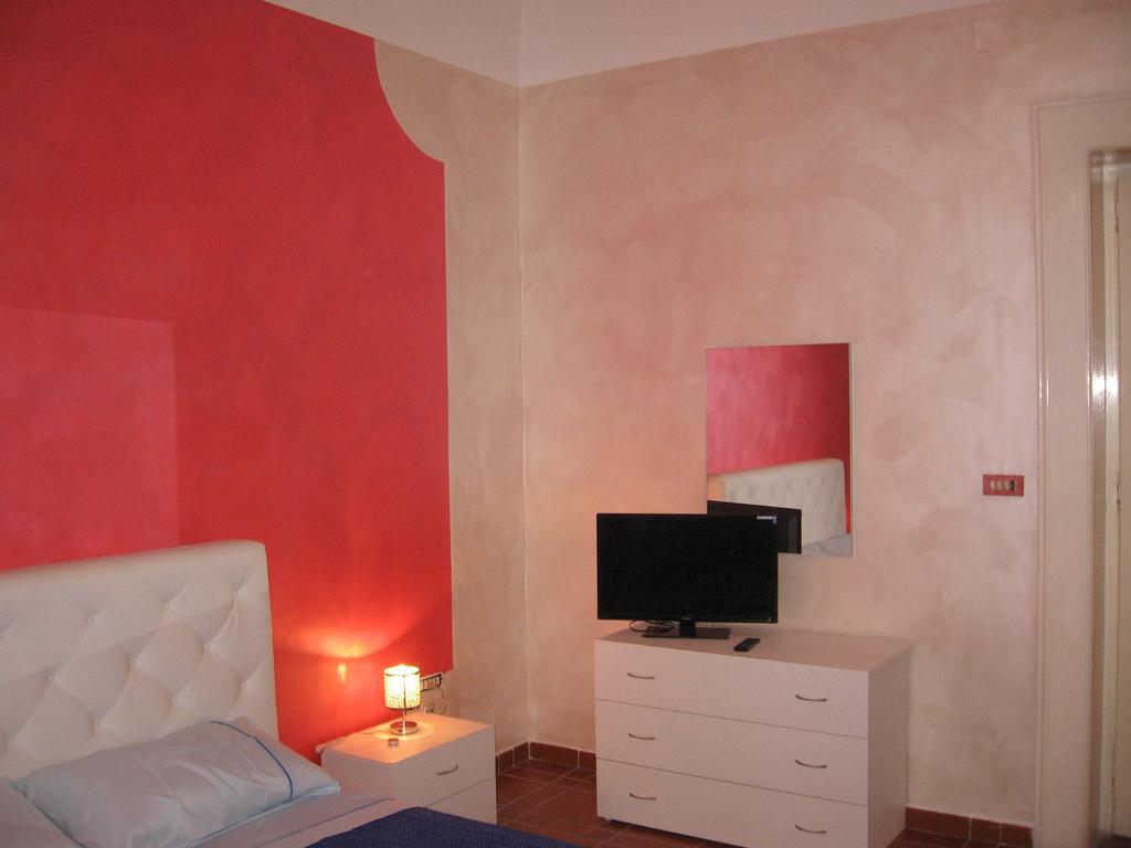 Golden Dreams Bed and Breakfast Bari Habitación foto