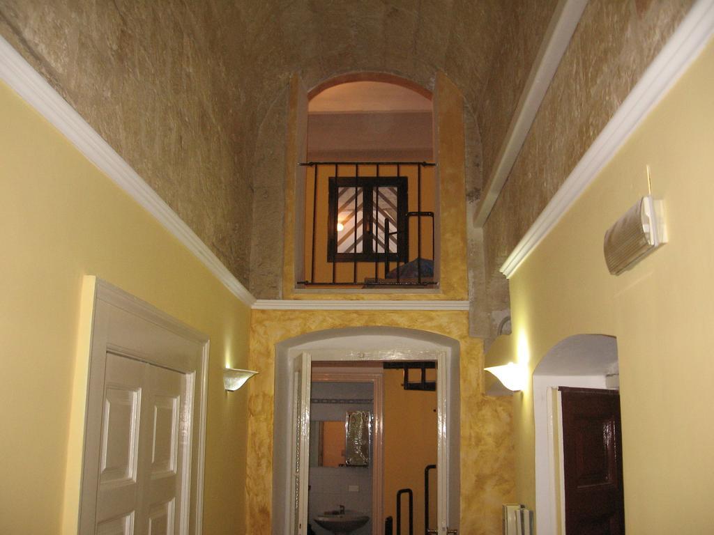 Golden Dreams Bed and Breakfast Bari Habitación foto