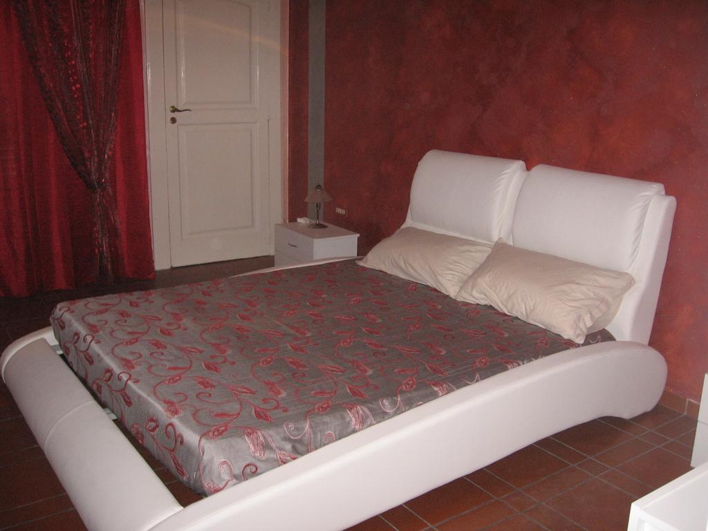 Golden Dreams Bed and Breakfast Bari Habitación foto